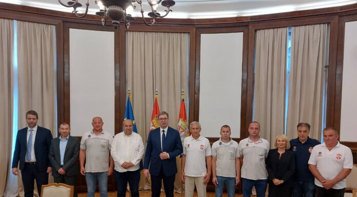 Predstavnik radnika Fijata: Dogovorili smo se sa predsednikom da iznos otpremnine bude 790 evra