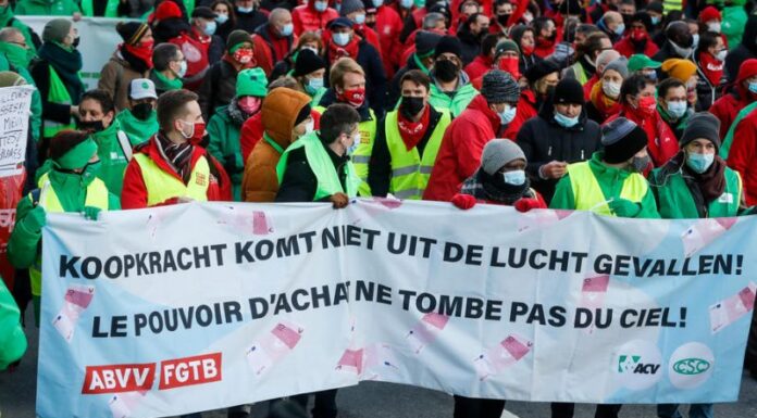 Hiljade belgijskih radnika pridružiće se danas sindikalnom skupu u Briselu, kako bi odbranili kupovnu moć svojih gradjana /Mari Elen Ska, Generalna sekretarka belgijskog sindikata CSC, za “Social Europe ”/