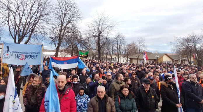 Održan protest sindikata Ziđin Koper, u toku razgovori s ministarkom