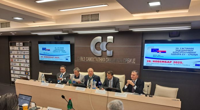 Ambasador Bekerat:Građani Srbije traže isto što i EU