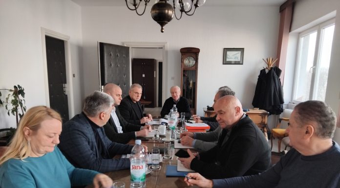 Kolegijum: Situacija se pogoršava, vlada da hitno reaguje